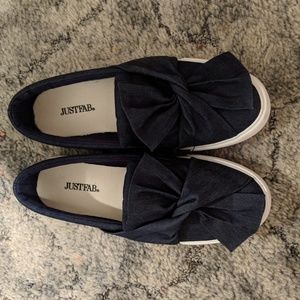 Jean Flats